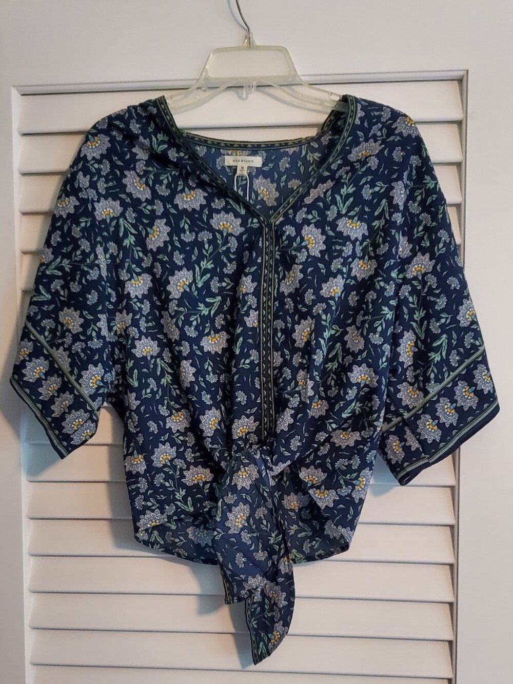 Max Studio Womens Blouse Top Tie Front New with Tags Size M